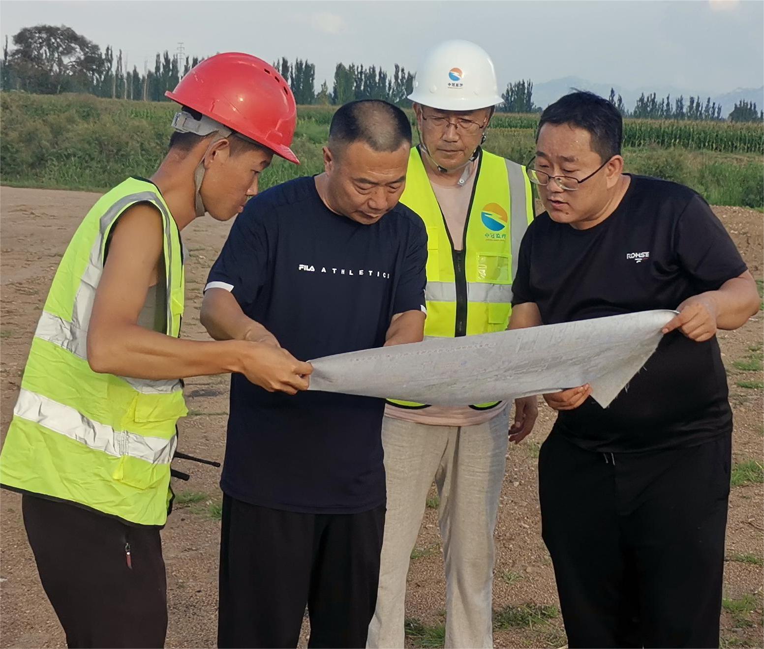 包头市发展鼎新委项目推动中心调研御河下游生态建复工程（一期）项目建设情况