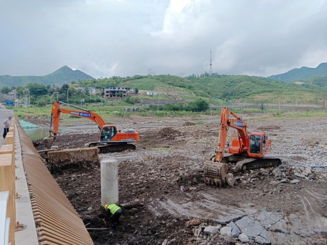 一线传真 | 全面进。÷榻2门头沟山峡段河路算帐收官战拉开序幕