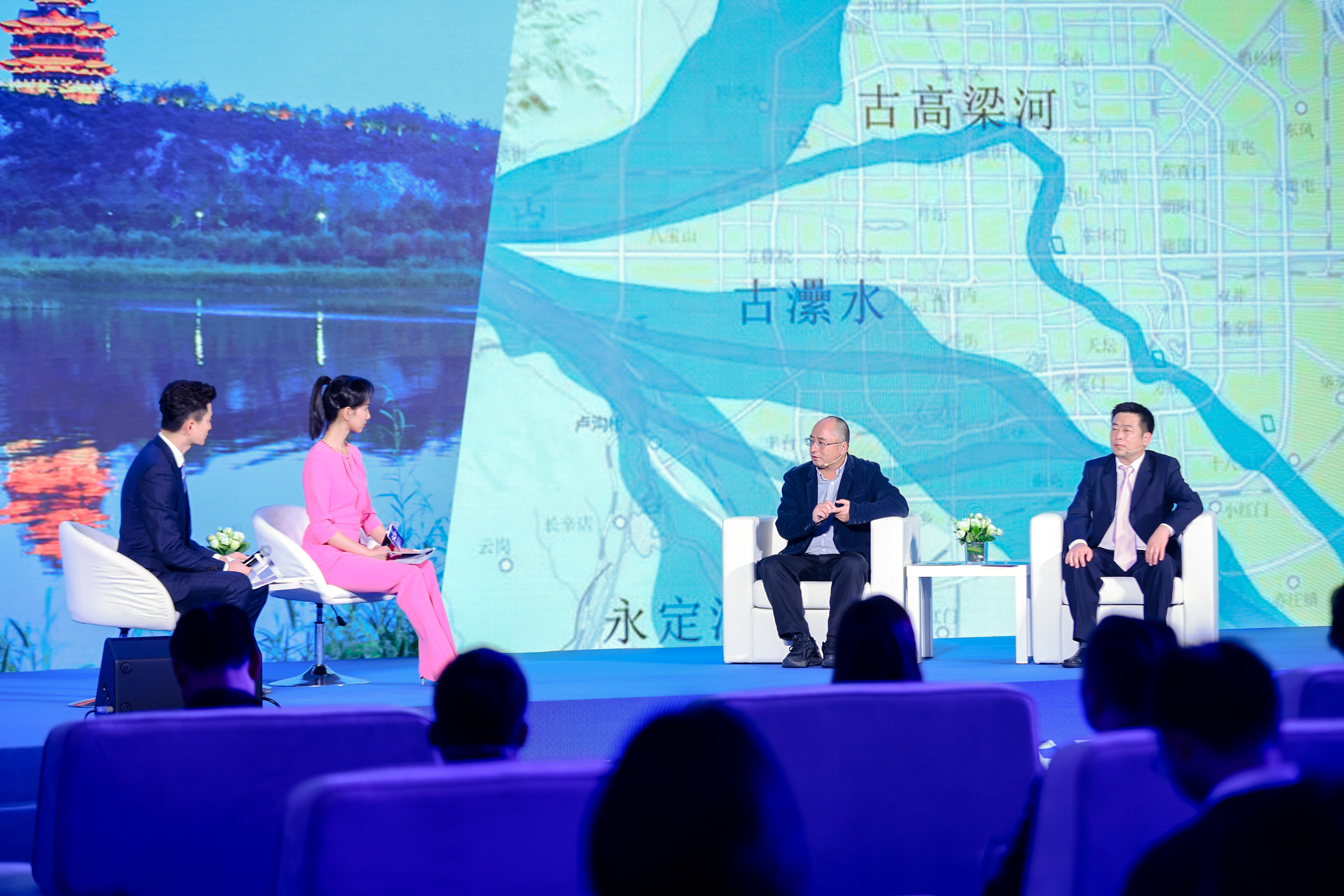 公司辅导应邀出席第四届麻将胡了2文化暨新国门文化论坛