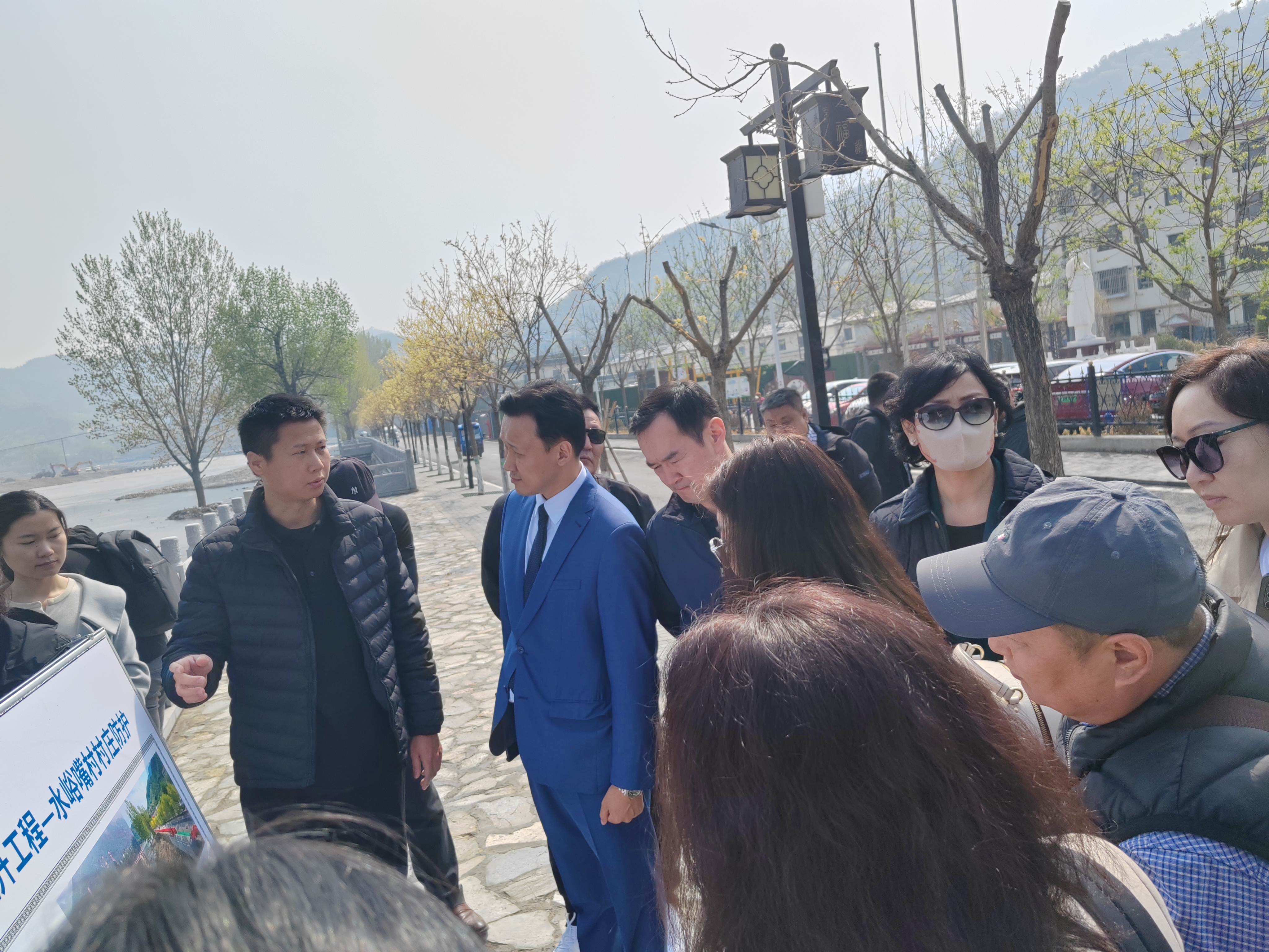 蒙古国乌兰巴托市代表团参观调研麻将胡了2山峡段综合提升工程