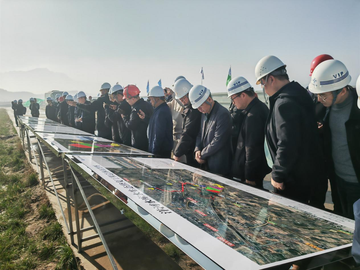 中国湖库清淤与泥沙利用协同创新平台一行参观调查官厅水库清淤试点工程和洋河水库水生态建复工程