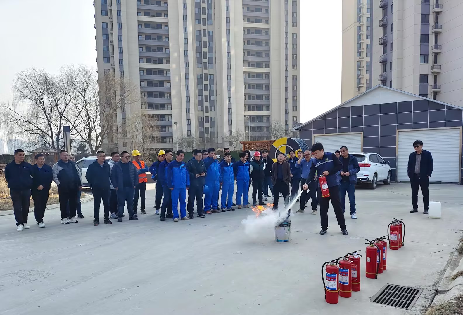 ��ս���ź� | �ٷڷֹ�˾š������ȫ���� ���������ź족