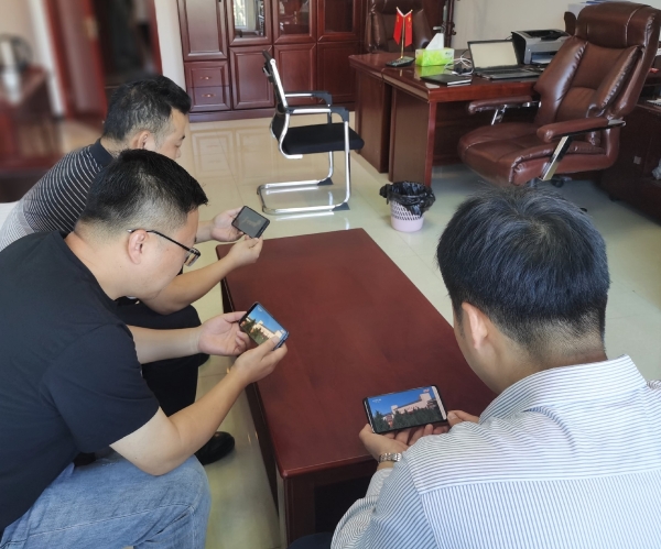 怀想革命先烈 弘扬抗战心灵