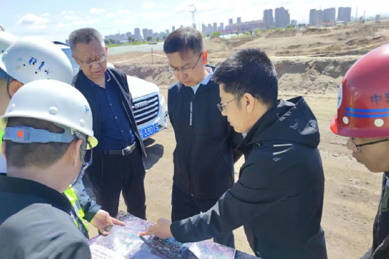 临汾地域结合党支部组织发展“笔墨赞永定，图画颂党恩”主题党日活动